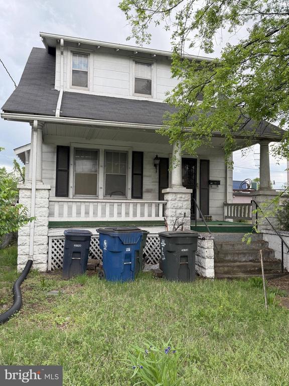 1622 Eastern Ave Ne, Washington