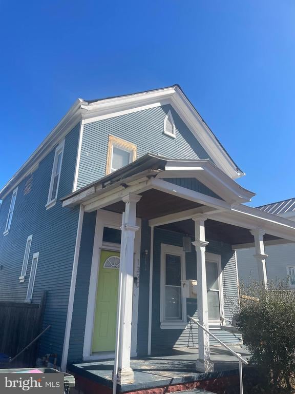 1320 Valley Pl Se, Washington