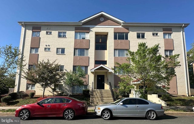 5000 Call Pl Se #403, Washington