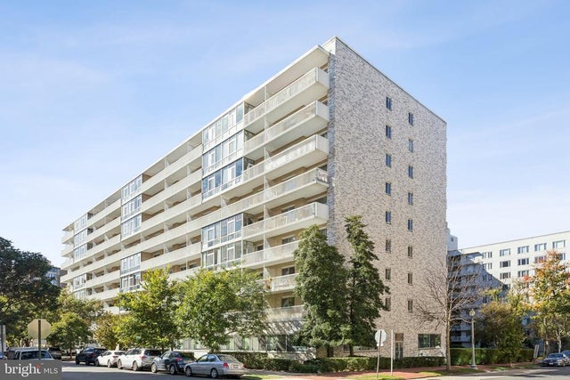 730 24th St Nw #321, Washington