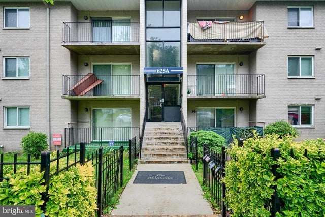 625a Chesapeake St Se #202, Washington