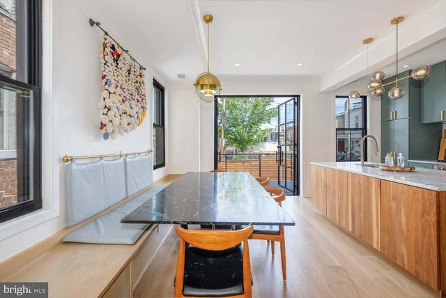 Photo of Listing #DCDC2200682