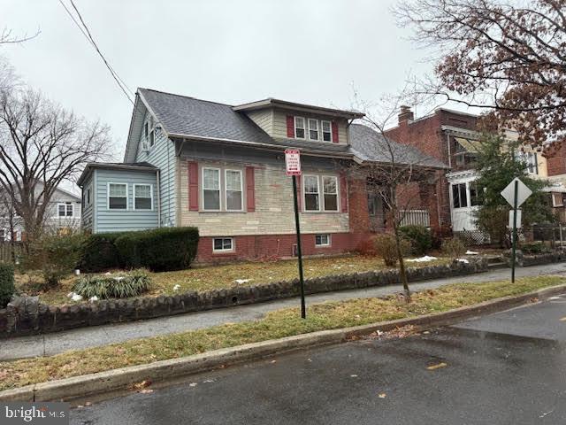 820 Whittier Pl Nw, Washington