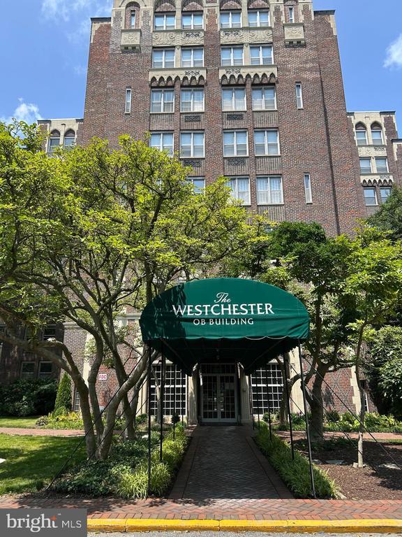 4000 Cathedral Ave Nw #406b, Washington