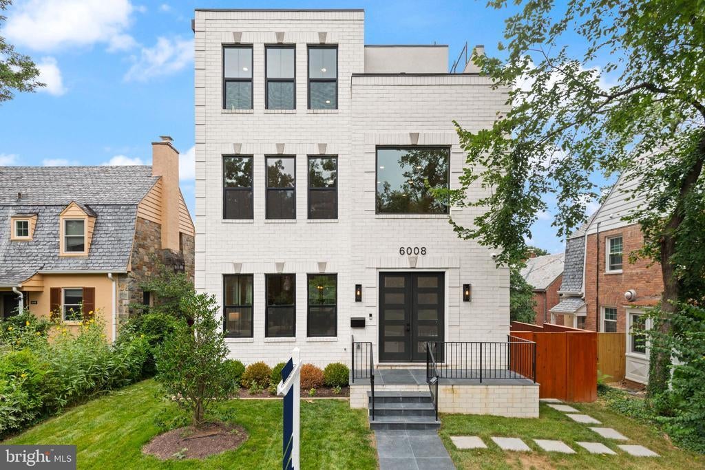 Photo of Listing #DCDC2205808