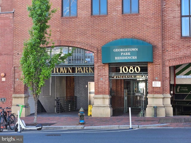 1080 Wisconsin Ave Nw #203, Washington