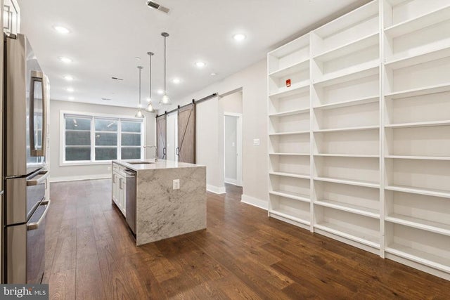 2200 3rd St Ne #1, Washington