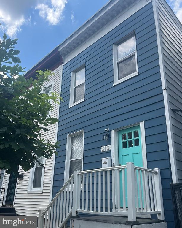 913 Columbia Rd Nw, Washington