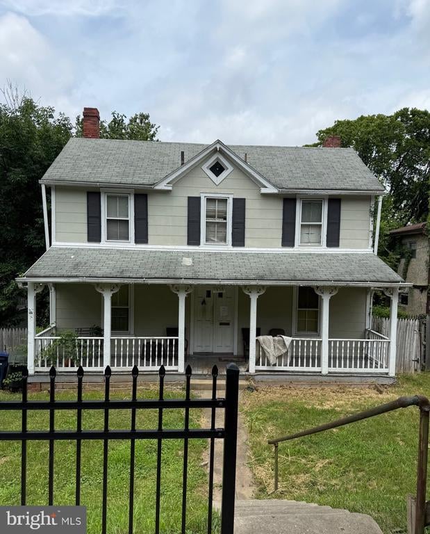 1358 Newton St Ne, Washington