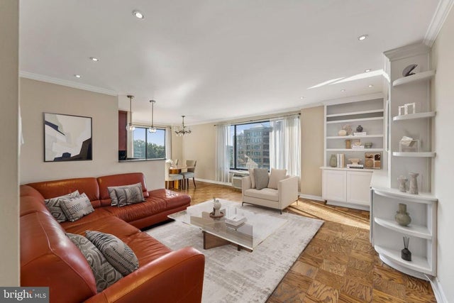 2501 Calvert St Nw #701, WASHINGTON