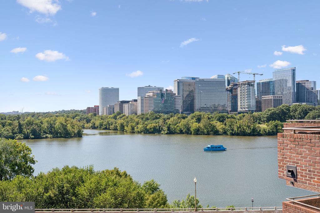 Photo of Listing #DCDC2209198