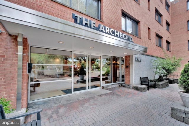 2725 39th St Nw #307, Washington