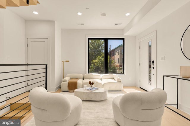 509 L St Ne #4b, WASHINGTON