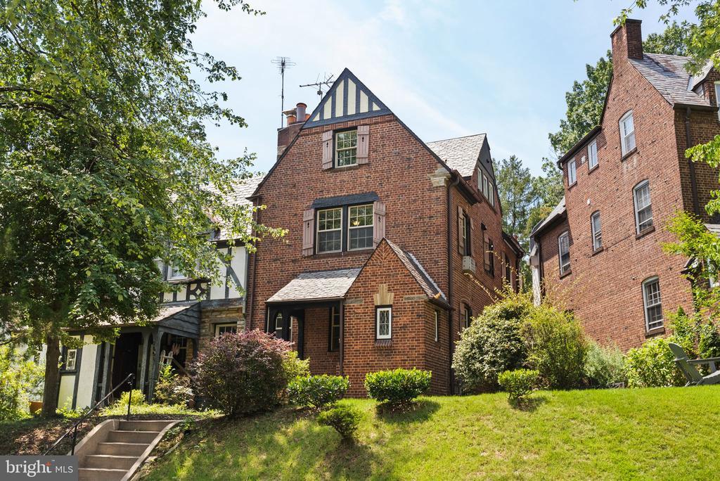 Photo of Listing #DCDC2209726