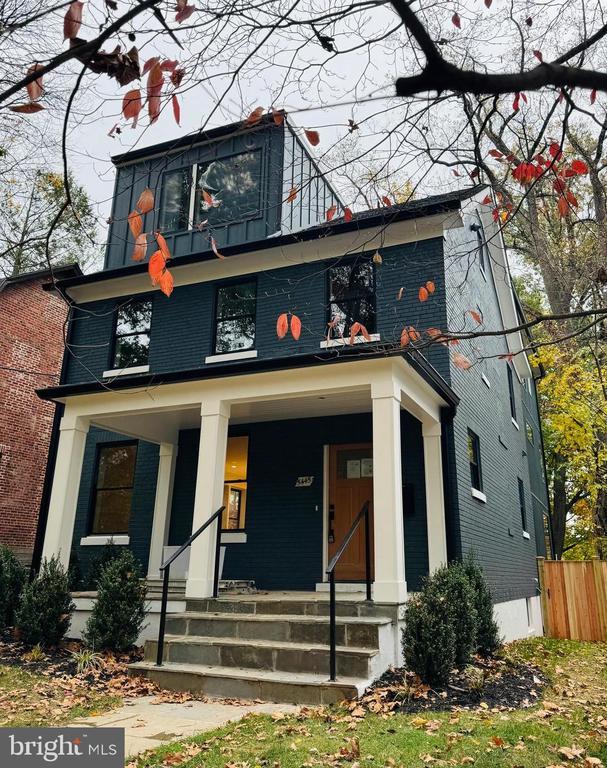 Photo of Listing #DCDC2210308