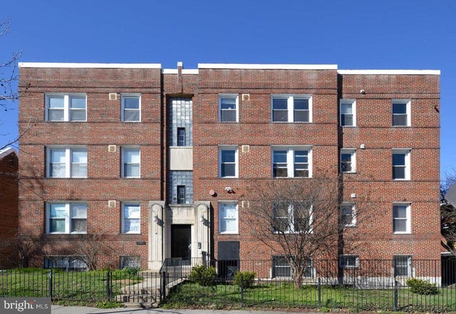 1380 Bryant St Ne #202, Washington