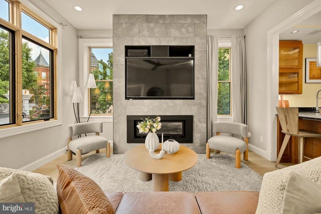 100 W St Nw, Washington