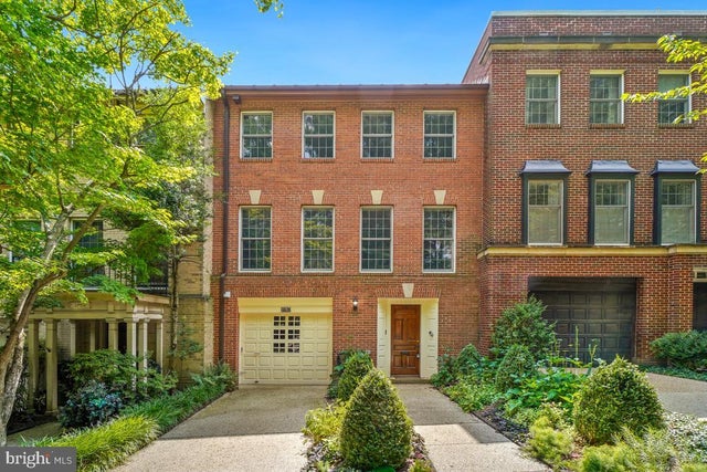 2757 Unicorn Ln Nw, WASHINGTON