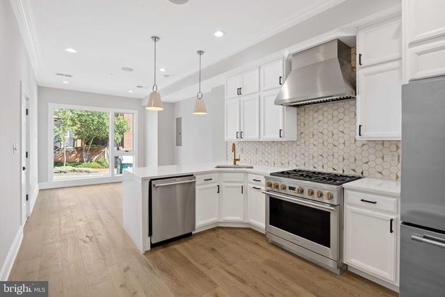 1444 Belmont St Nw #101, Washington