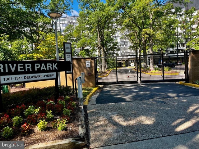 1340 4th St Sw #t-1340, Washington