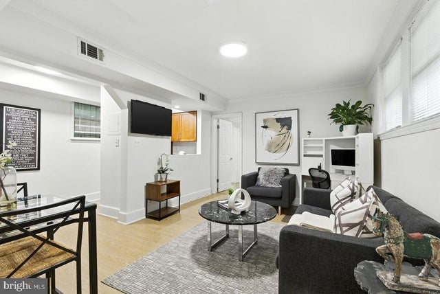 1367 K St Se #b, Washington