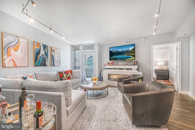 555 Massachusetts Ave Nw #1215, Washington