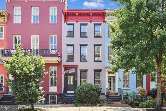 313 C St Se, WASHINGTON