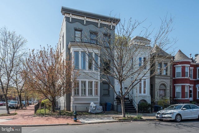 1240 4th St Nw #200, Washington