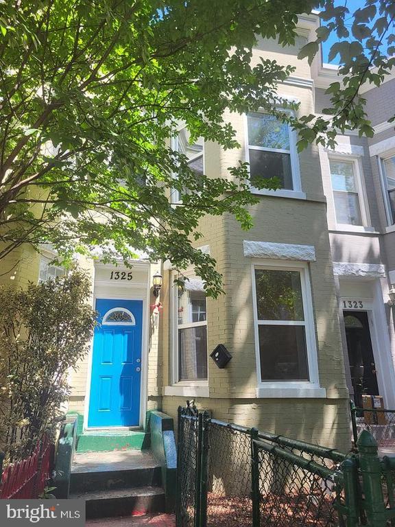 1325 1st St Nw, Washington