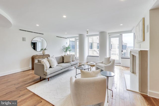 3030 K St Nw #209, Washington