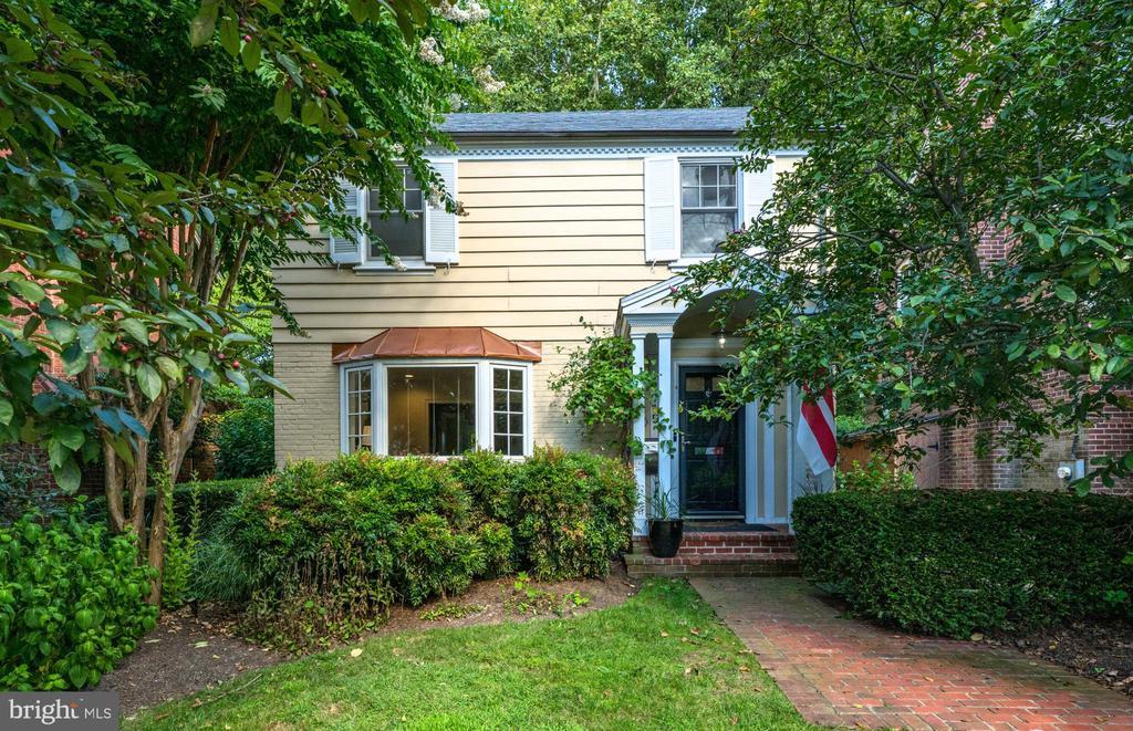 Photo of Listing #DCDC2215428