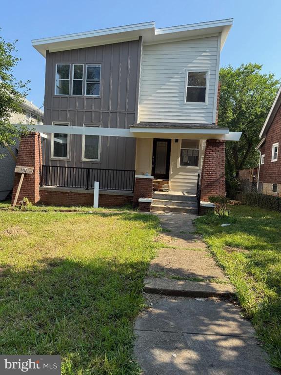 2316 Monroe St Ne, Washington