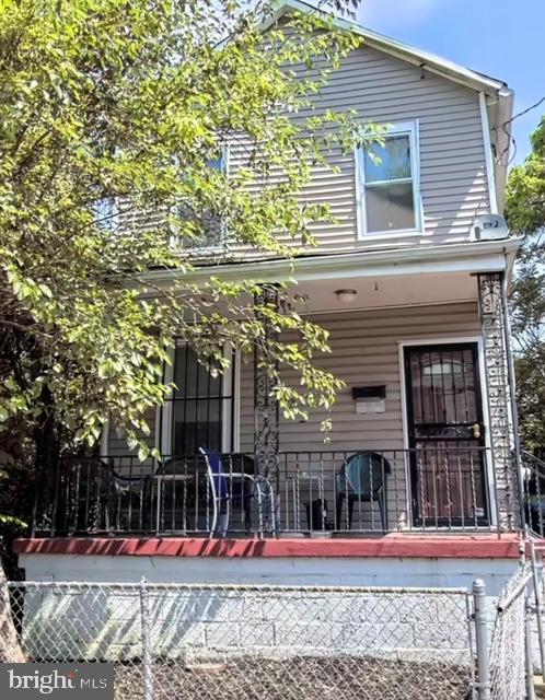 5324 Gay St Ne, Washington