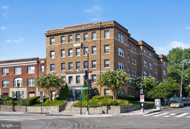 3446 Connecticut Ave Nw #305, Washington