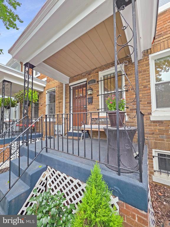 611 Morton Pl Ne, Washington