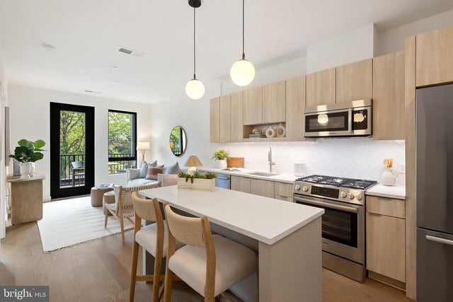 7175 12th St Nw #305, Washington