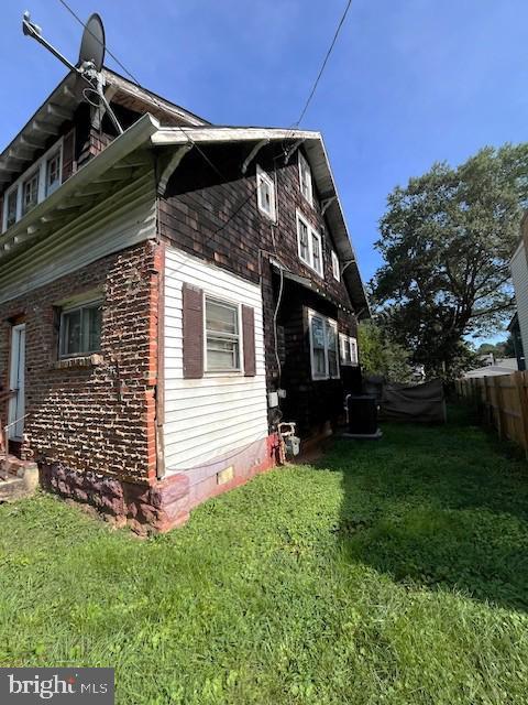 2222 Otis St Ne, Washington