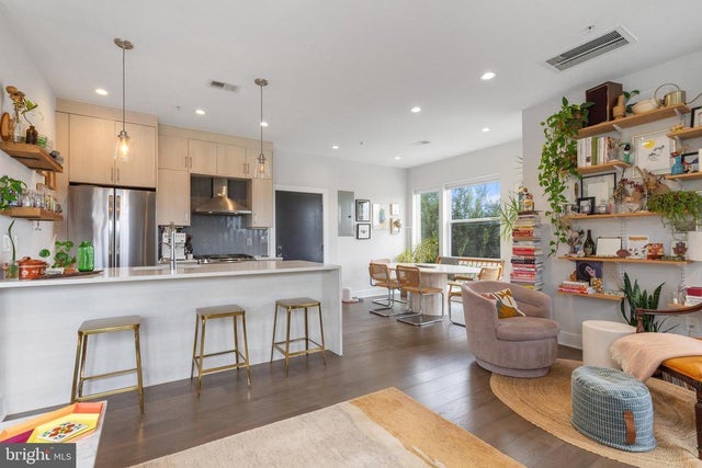 653 Irving St Nw #7, Washington