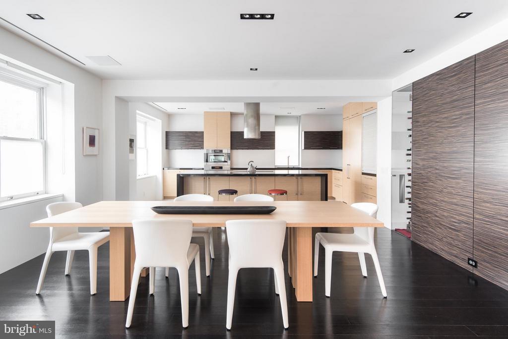 Photo of Listing #DCDC2221078