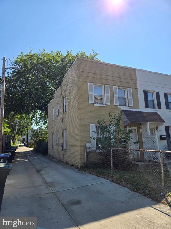 777 18th St Ne, Washington