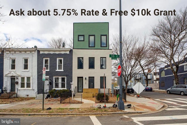 1146 16th St Ne #b, Washington