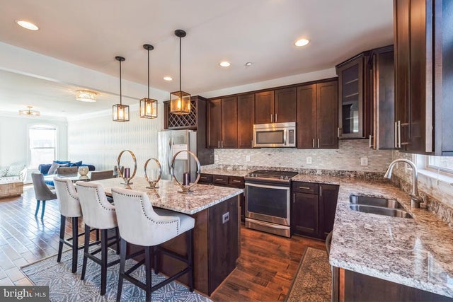 165 Concord Pl Ne, Washington