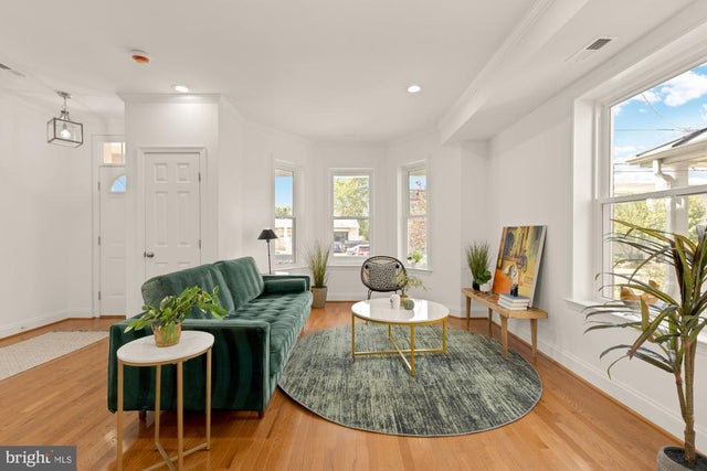 2817 12th St Ne, Washington