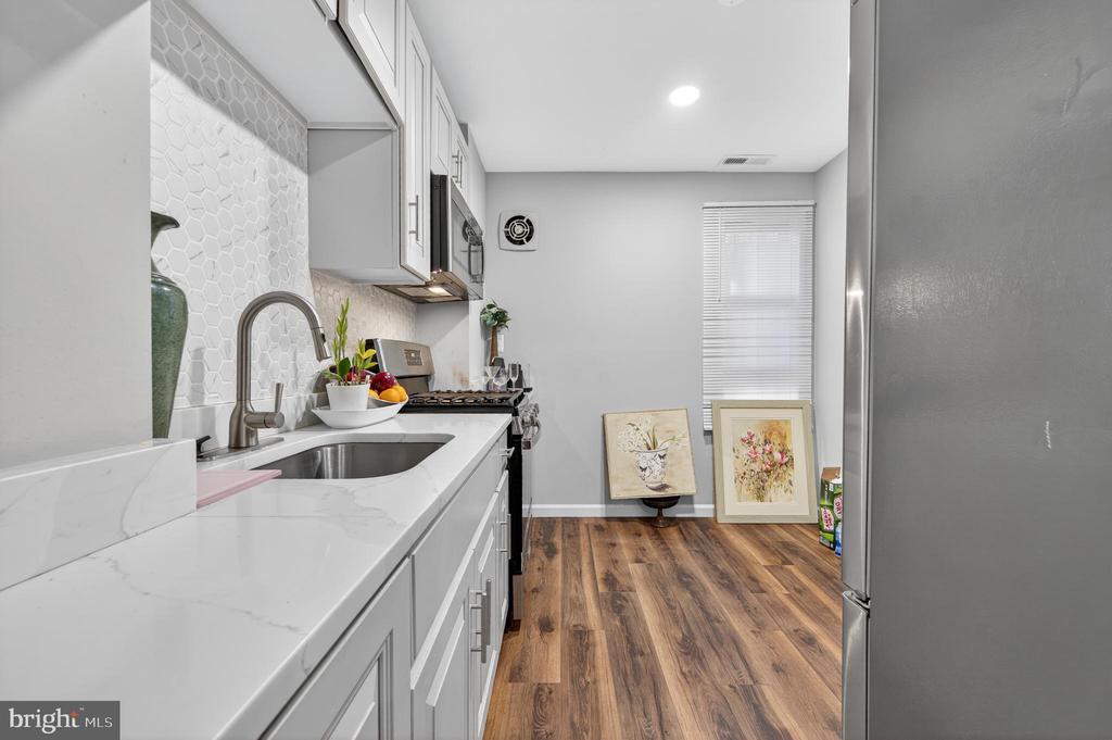 1206 11th St Nw, WASHINGTON