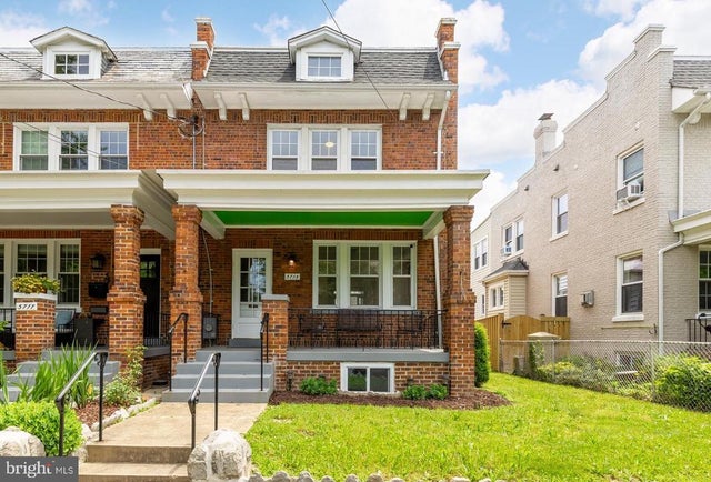 5715 4th St Nw, Washington