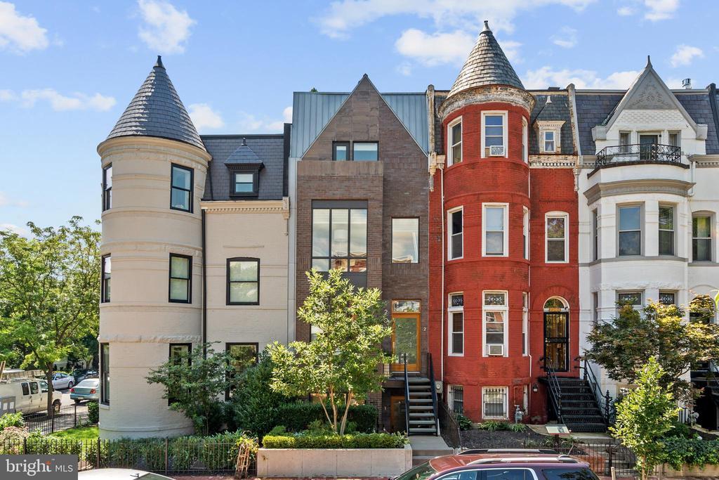 Photo of Listing #DCDC2221642