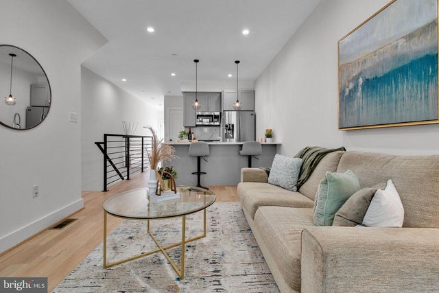 3210 8th St Ne #1, Washington