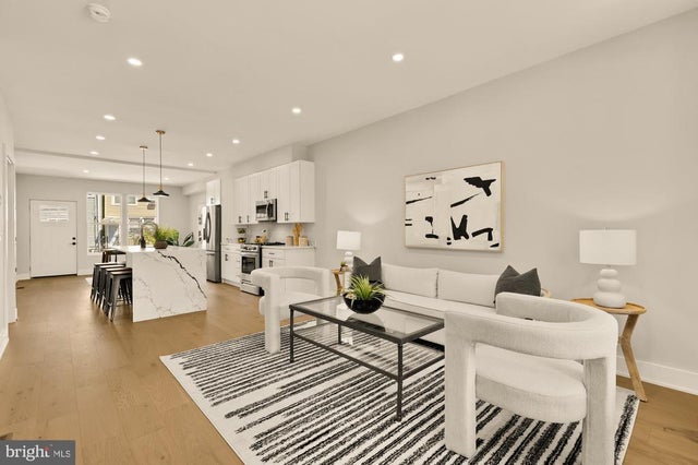 815 Marietta Pl Nw, Washington