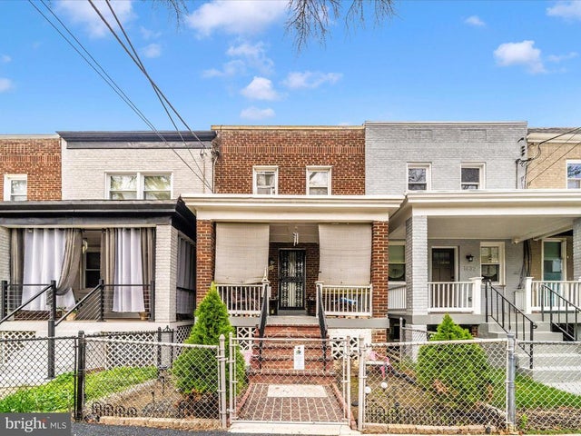 1630 Ridge Pl Se, Washington