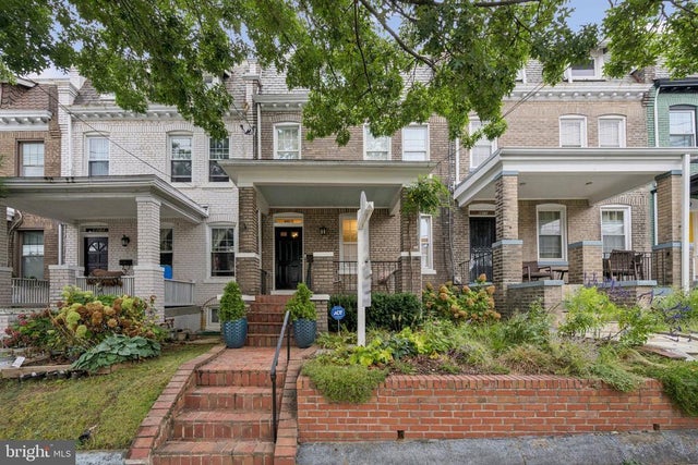 4613 8th St Nw, Washington